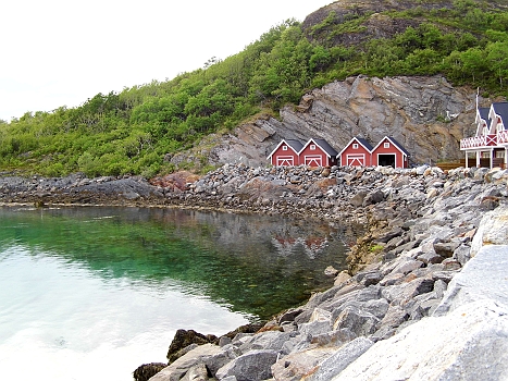 DSCI0011.JPG - Abschied von Tonnes. Es geht unserem letzten noerdlichen Ziel fuer dieses Jahr entgegen