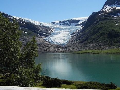 DSCI0056.JPG - Der Gletscher See