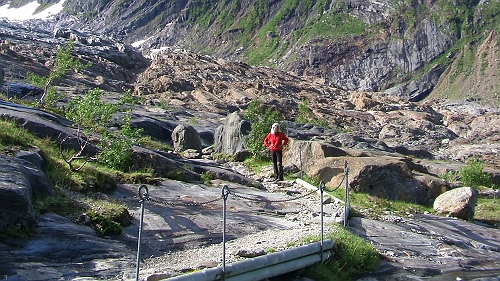 PIC_1441.JPG - Bisher war das ja auch der, in den Buechern versprochene, gemuetliche Spaziergang. Jetzt kommt Phase 2.