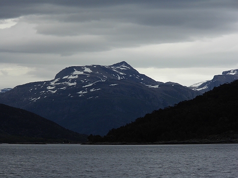 DSCI0052.JPG - Oops! Da liegt ja was im Weg....