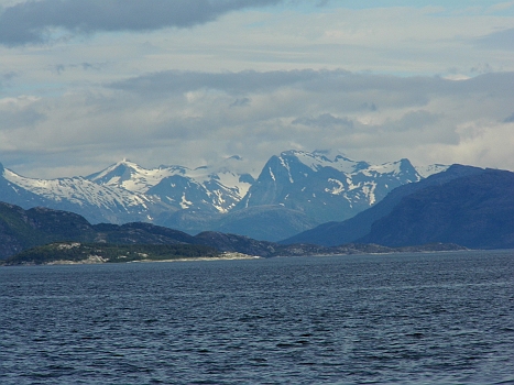 DSCI0055.JPG - Aber das war ja noch gar nichts, bisher. Jetzt kommen die richtig grossen Berge!
