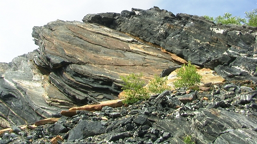PIC_1373.JPG - Wir wandern weiter und bestauenen die von der Eiszeit aufgeworfenen Felsformationen