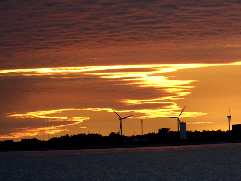 DSCI0829.JPG - Mit dem letzten Tageslicht erreichen wir Skagen. Das fruehe Aufstehen hat sich gelohnt.