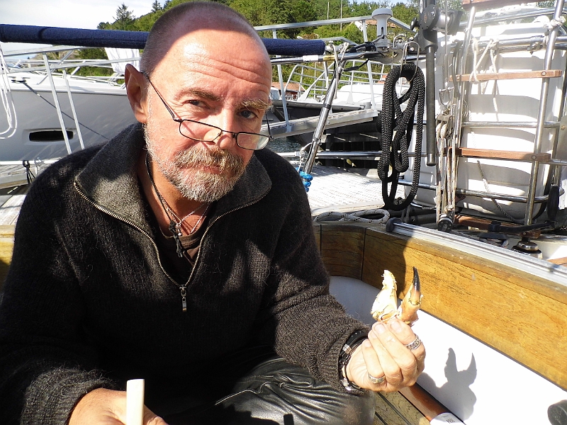 DSCI0671.JPG - Der Skipper ist jedenfalls hin und weg und der Entschluss steht fest. Naechstes Jahr haben wir einen Krebskorb an Bord!