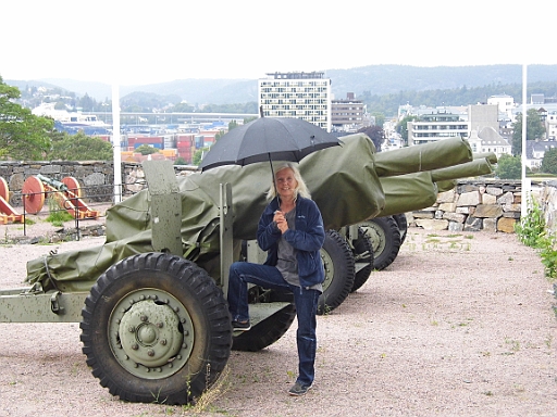 DSCI0237.JPG - Leider schon so neumodische Dinger. Die beiden alten im Hintergrund sind nur noch Zierrat. Wie man sieht ist das Wetter auch nicht unbedingt das Highlight, aber man muss sich auch mal bewegen...