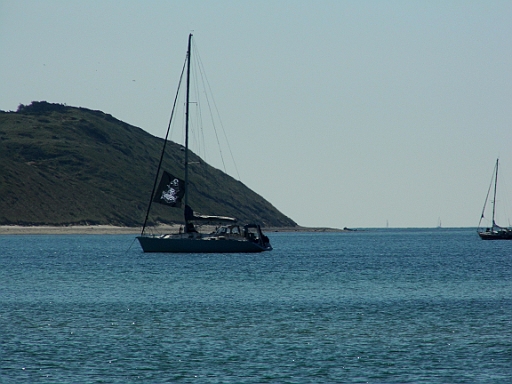 DSCI0628.JPG - Und da sind sie wieder, die Piraten! Und es sind nicht die einzigen (neben uns natuerlich!)