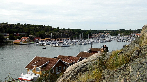 DSCI1167.JPG - Hier sieht man auch, wo man nicht versuchen sollte hinein zu fahren: In den Innenhafen!