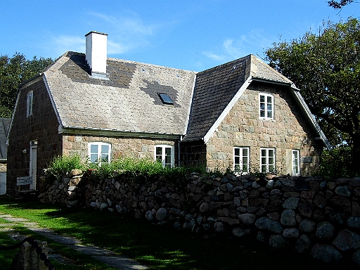 DSCI1501.JPG - Dies ist, wie ich finde, das schoenst Haus der Insel