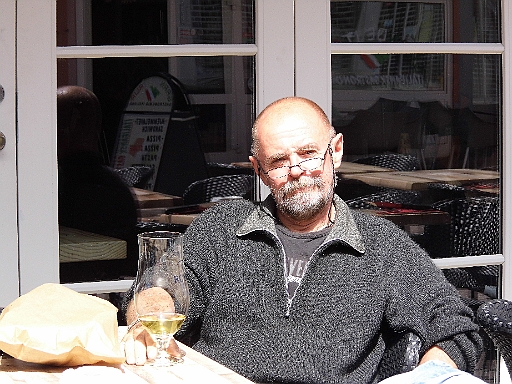 DSCI0420.JPG - Ist ja auch kein Wunder, bei einem Preis von rund 9,5 EURO fuer so ein Bier!