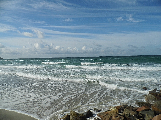 DSCI0557.JPG - Und auch solche Momente sind drin. Man koennte glauben, nun ist alles gut, aber der Wissende sieht bereits die feinen Cirrus-Wolken und das heisst: Da kommt das naechste "Geblaese" auf uns zu.