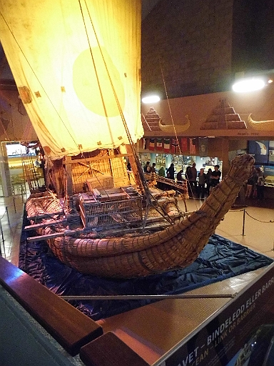 DSCI0829.JPG - Und schliesslich RA II, das Schilfboot Heyerdahls.